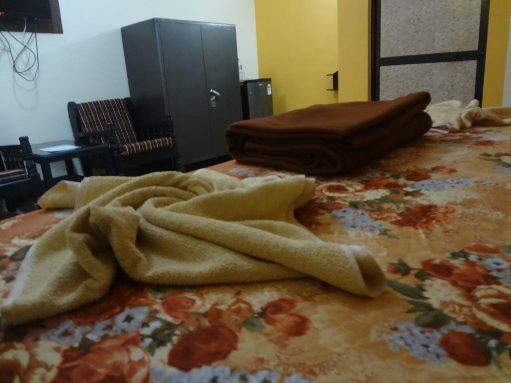 Aurita Holiday Homes Candolim Luaran gambar