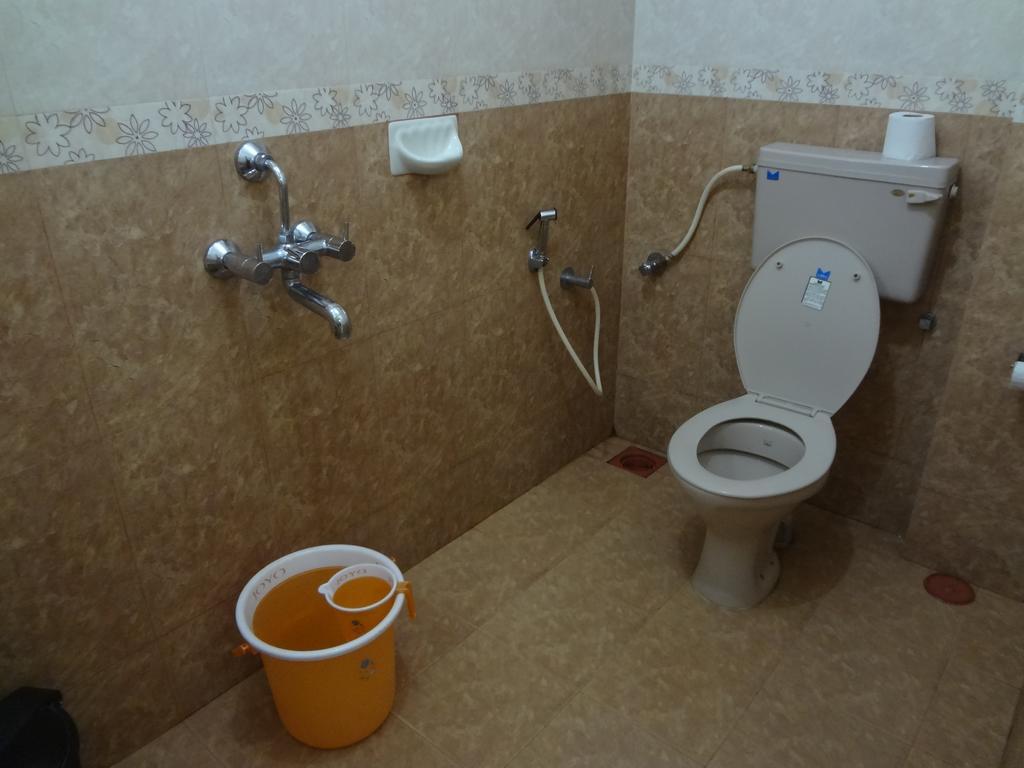 Aurita Holiday Homes Candolim Luaran gambar