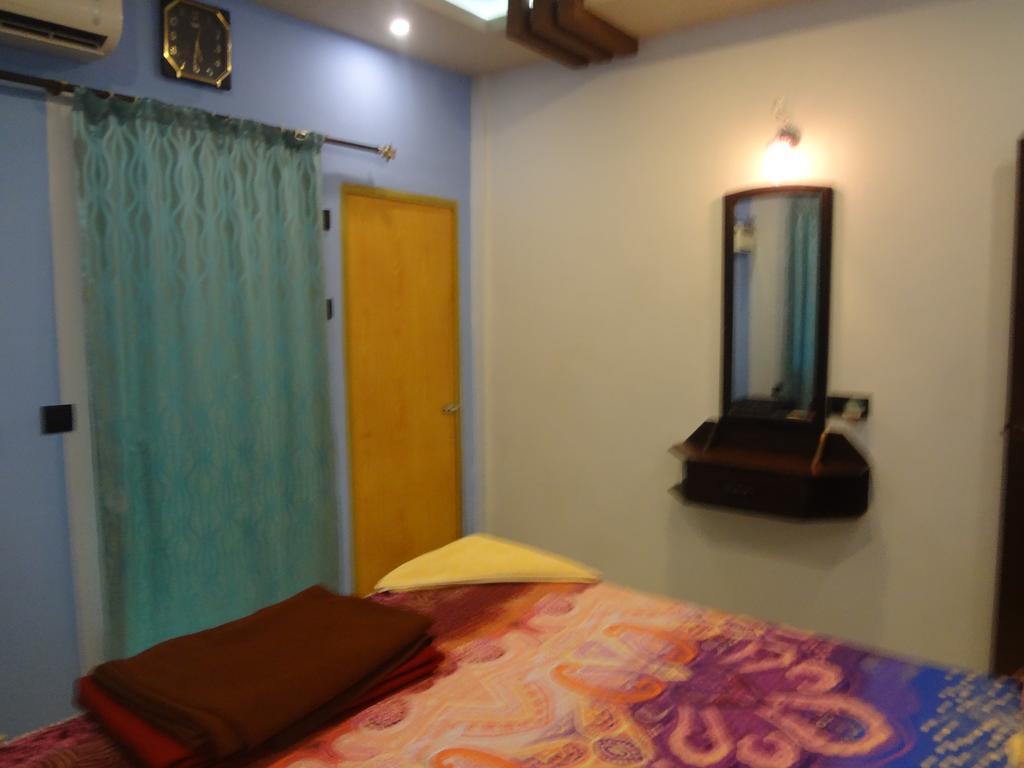 Aurita Holiday Homes Candolim Luaran gambar